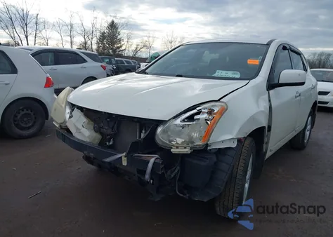 2013 Nissan Rogue S z USA, uszkodzony, nr VIN JN8AS5MV1DW147145